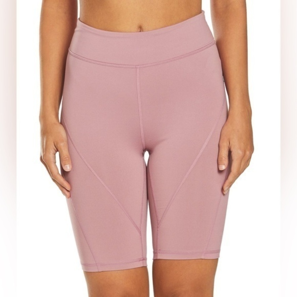 FP Free People Movement Raspberry Pink Biker Baby Shorts High Rise Size Small